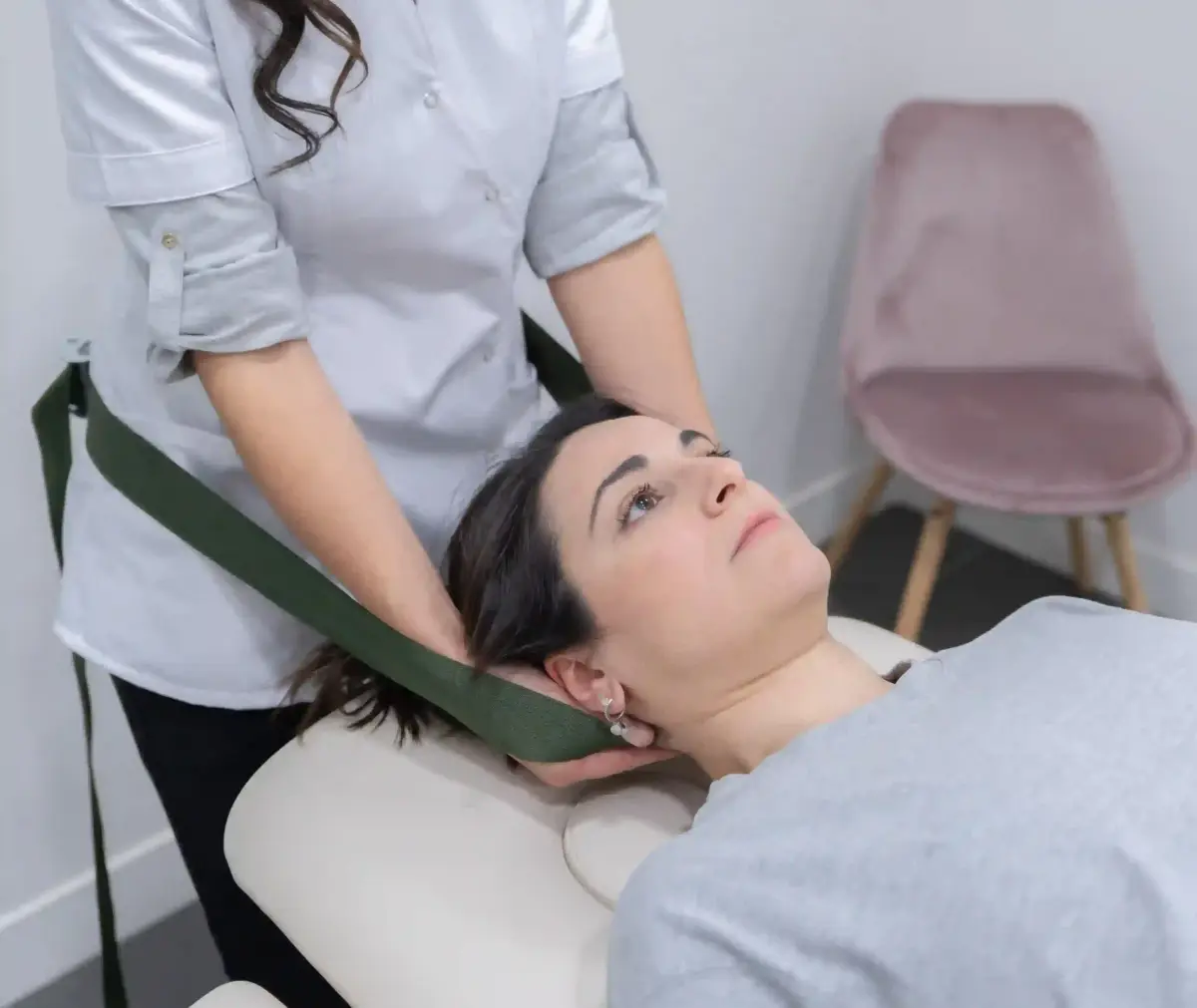 MANUAL THERAPY